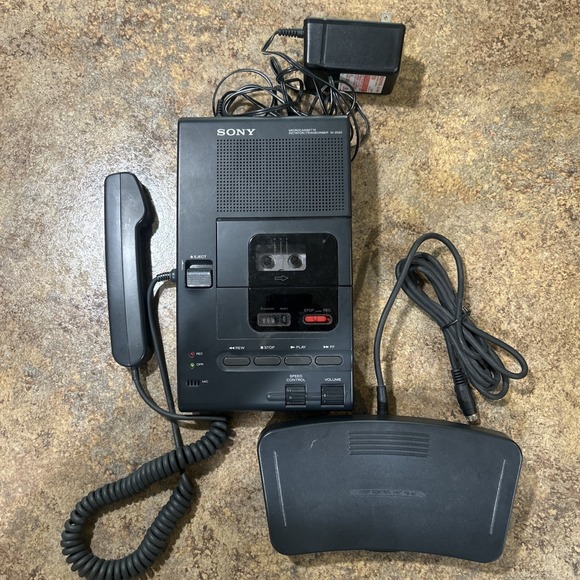 Sony M-2020 Microcassette Dictator Unit AC Adapter Pedal& Mic